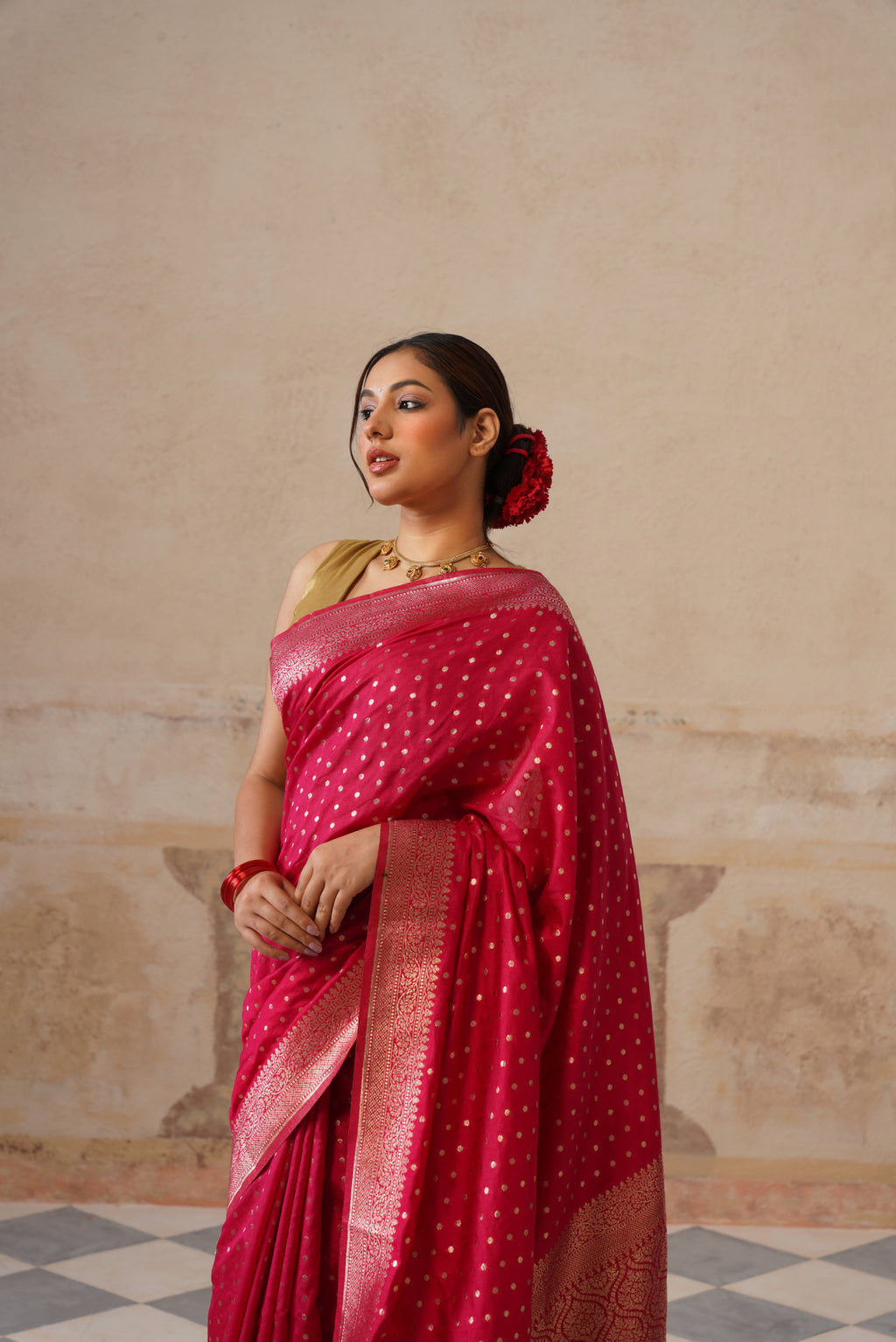 Dolla Silk Pink Zari Buti Saree