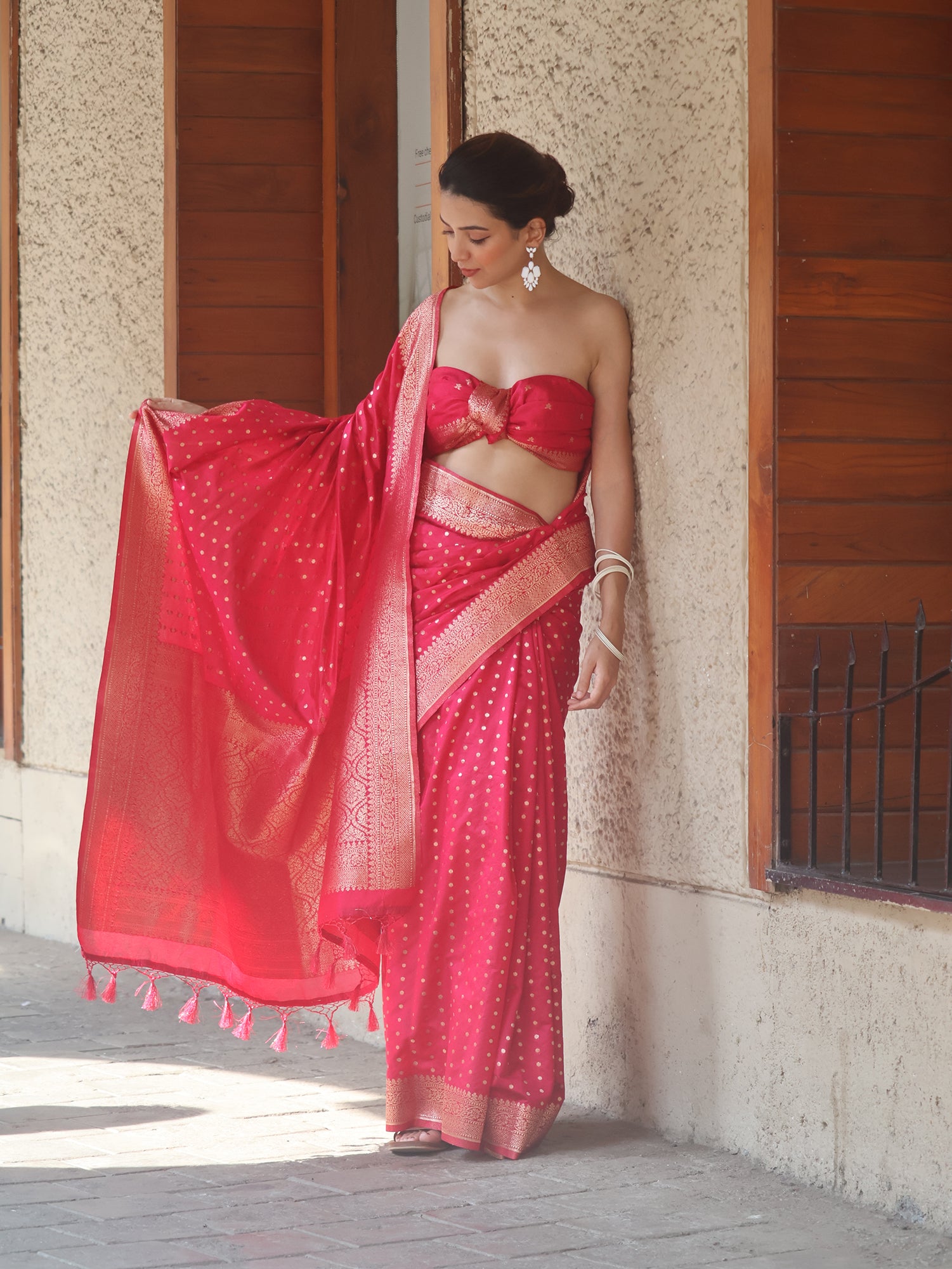 Dolla Silk Pink Zari Buti Saree