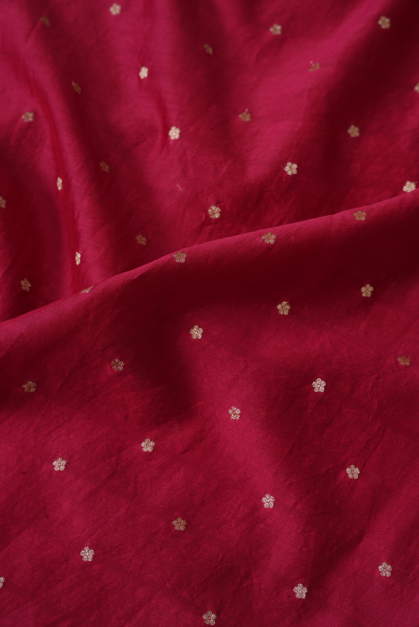 Zoha Scallop Plum Saree