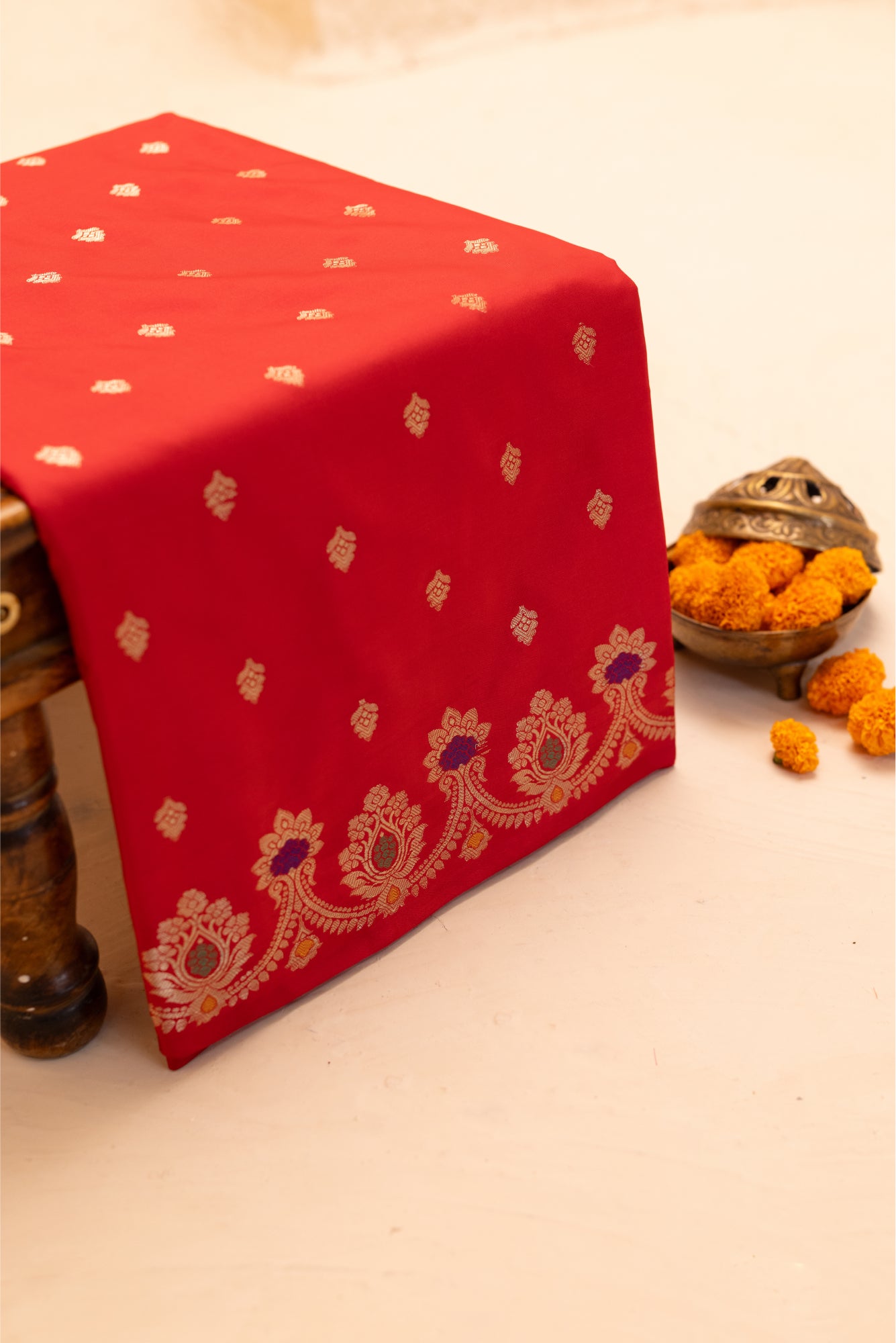 Red Meenakari Saree