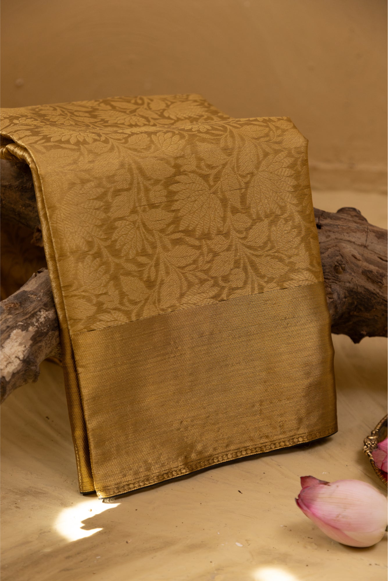 Golden Tissue Tanchoi Saree