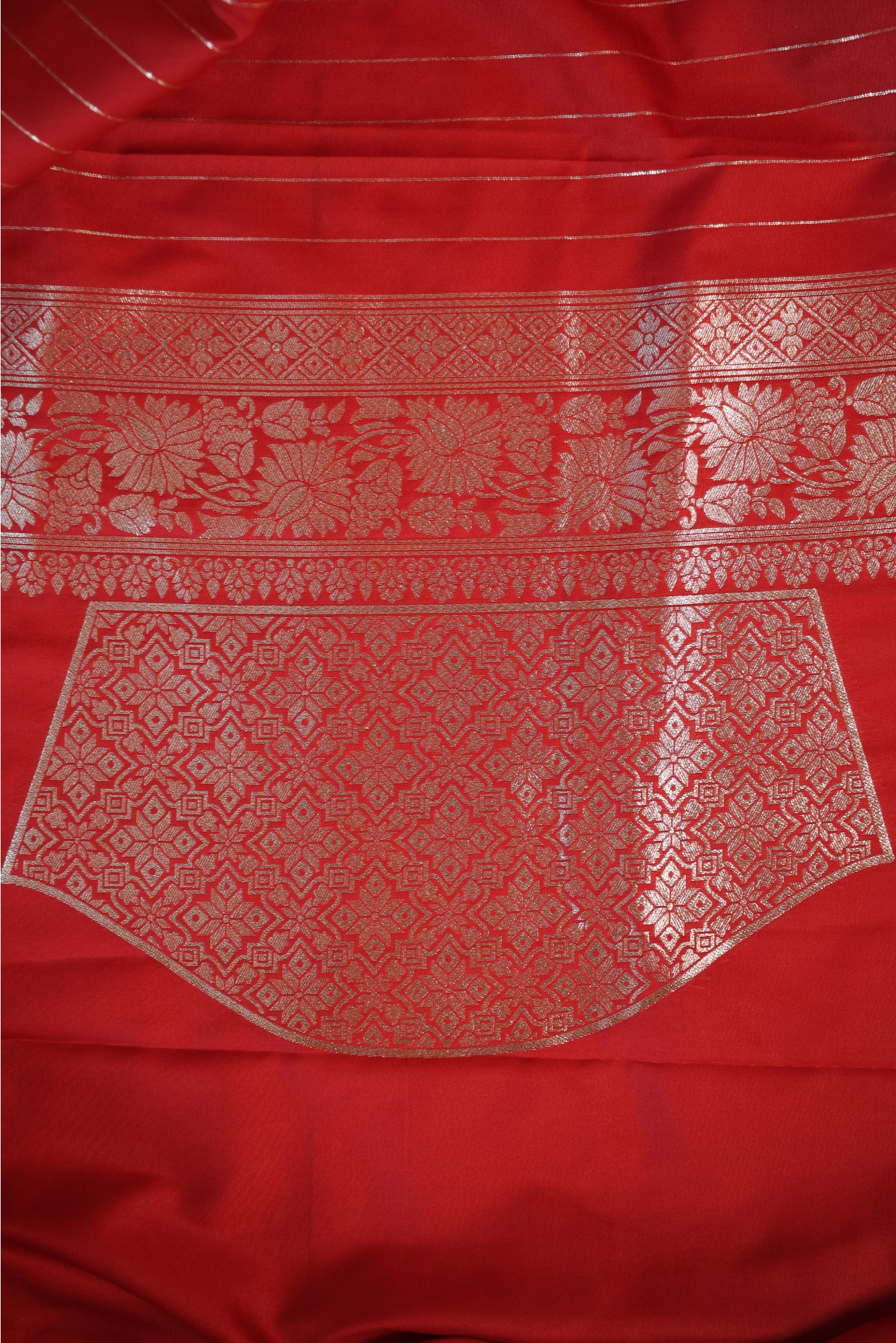 Red Double Buti Upada Silk Saree