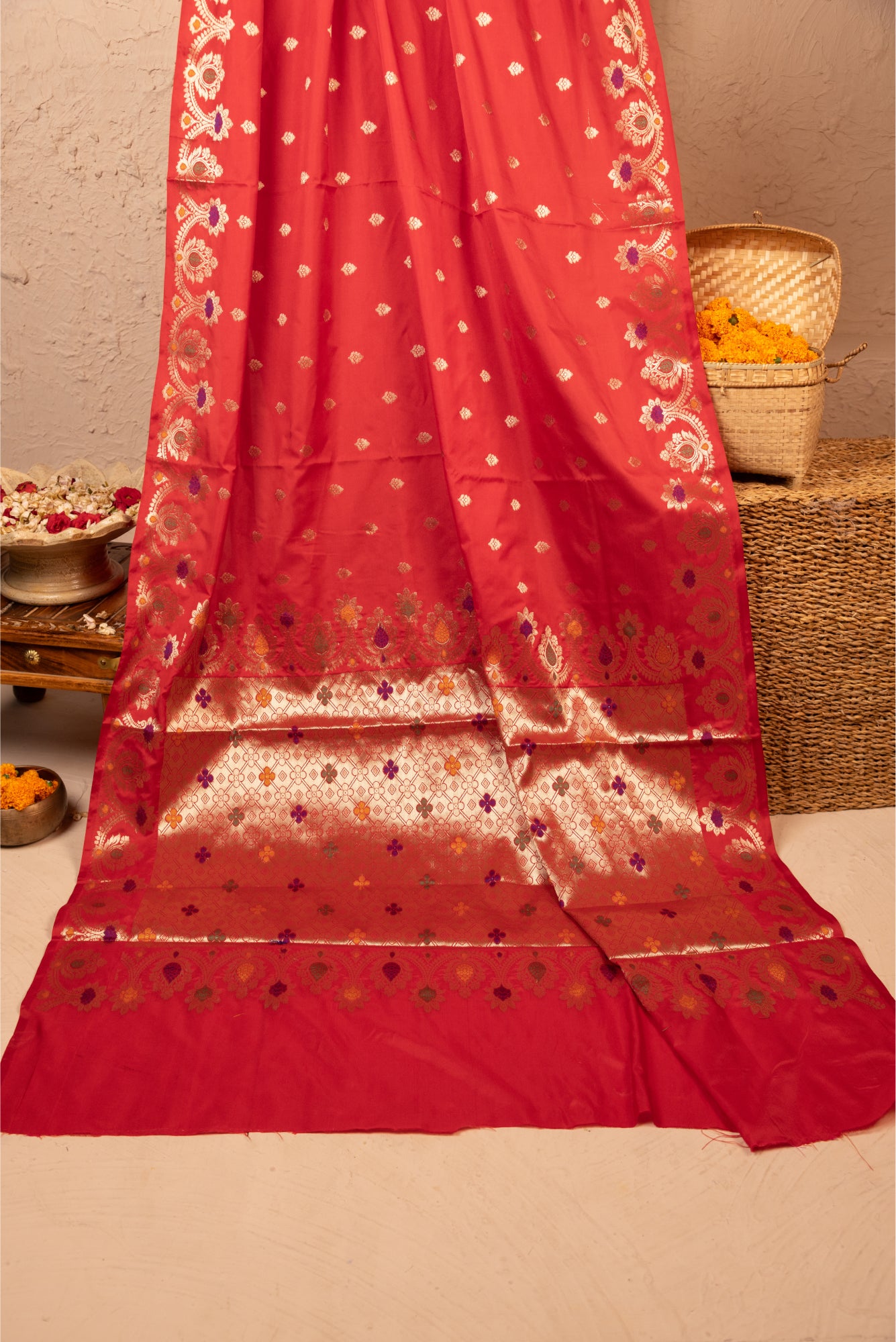 Red Meenakari Saree