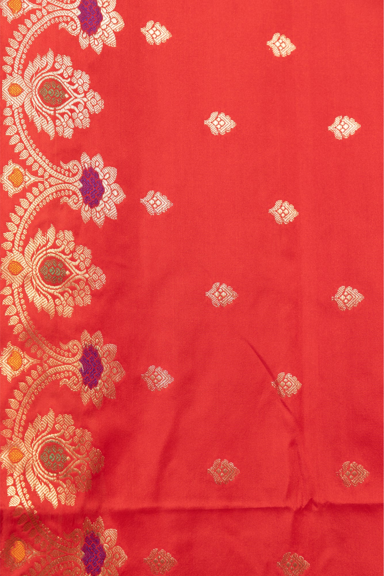 Red Meenakari Saree